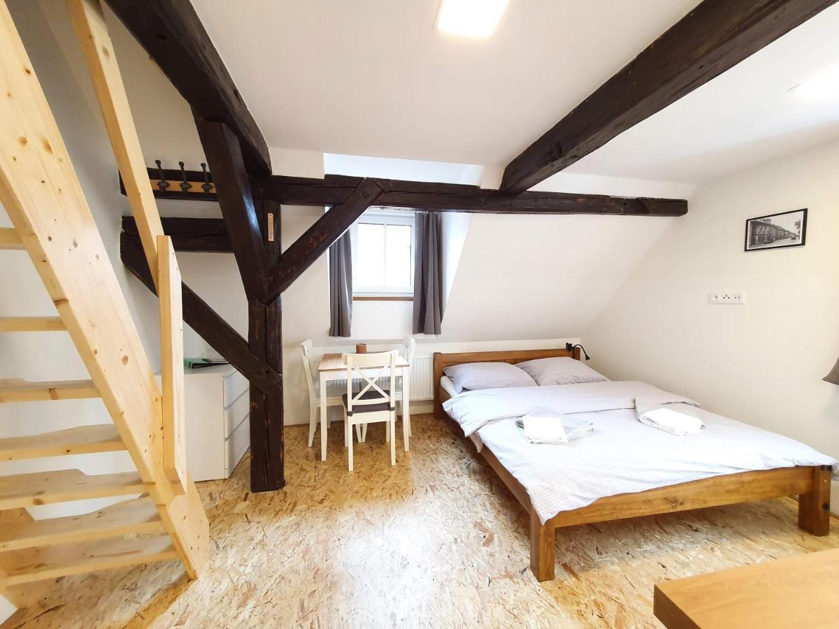 Apartmány U Muzea Horni Blatna Exterior foto