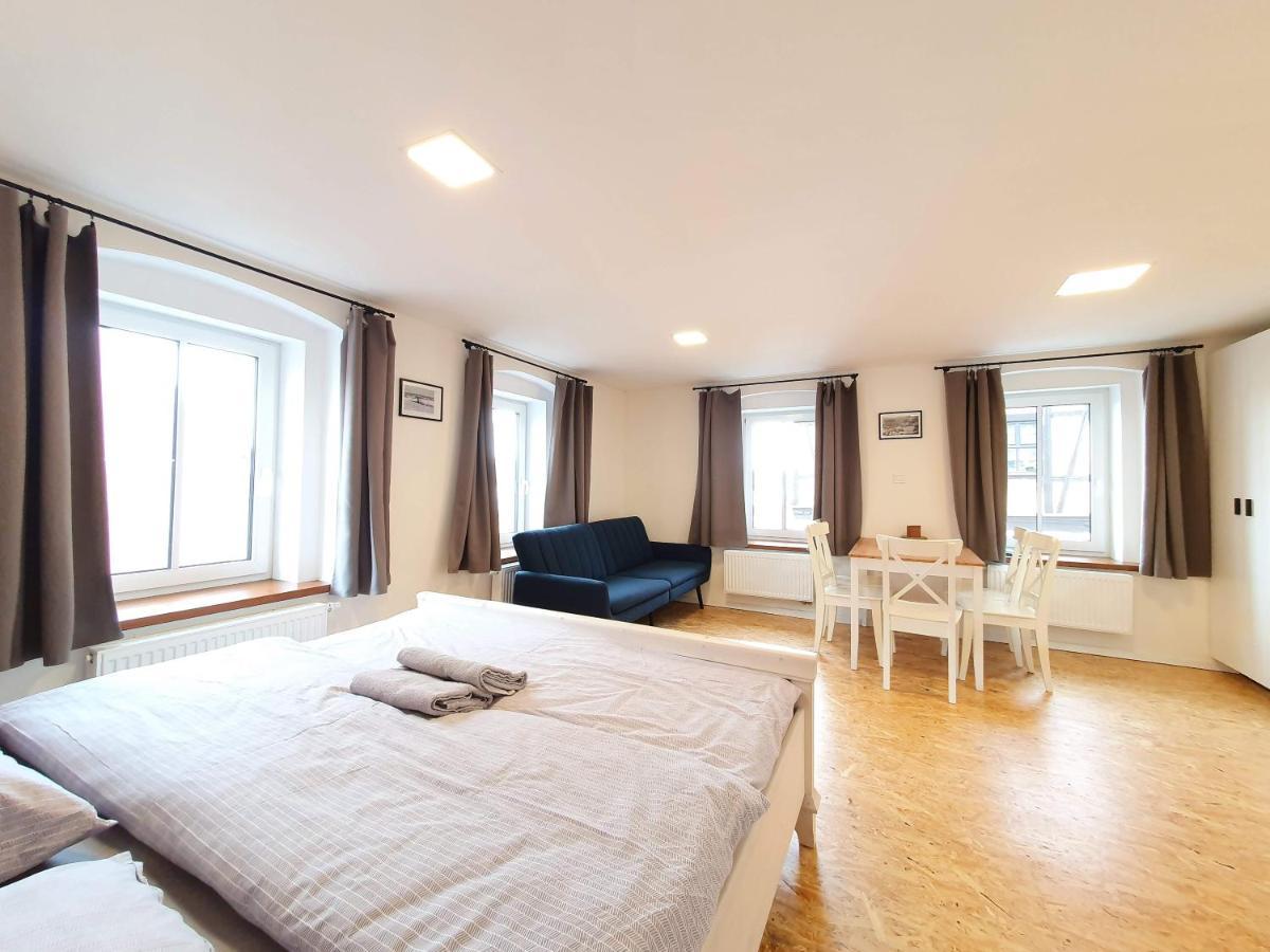 Apartmány U Muzea Horni Blatna Exterior foto