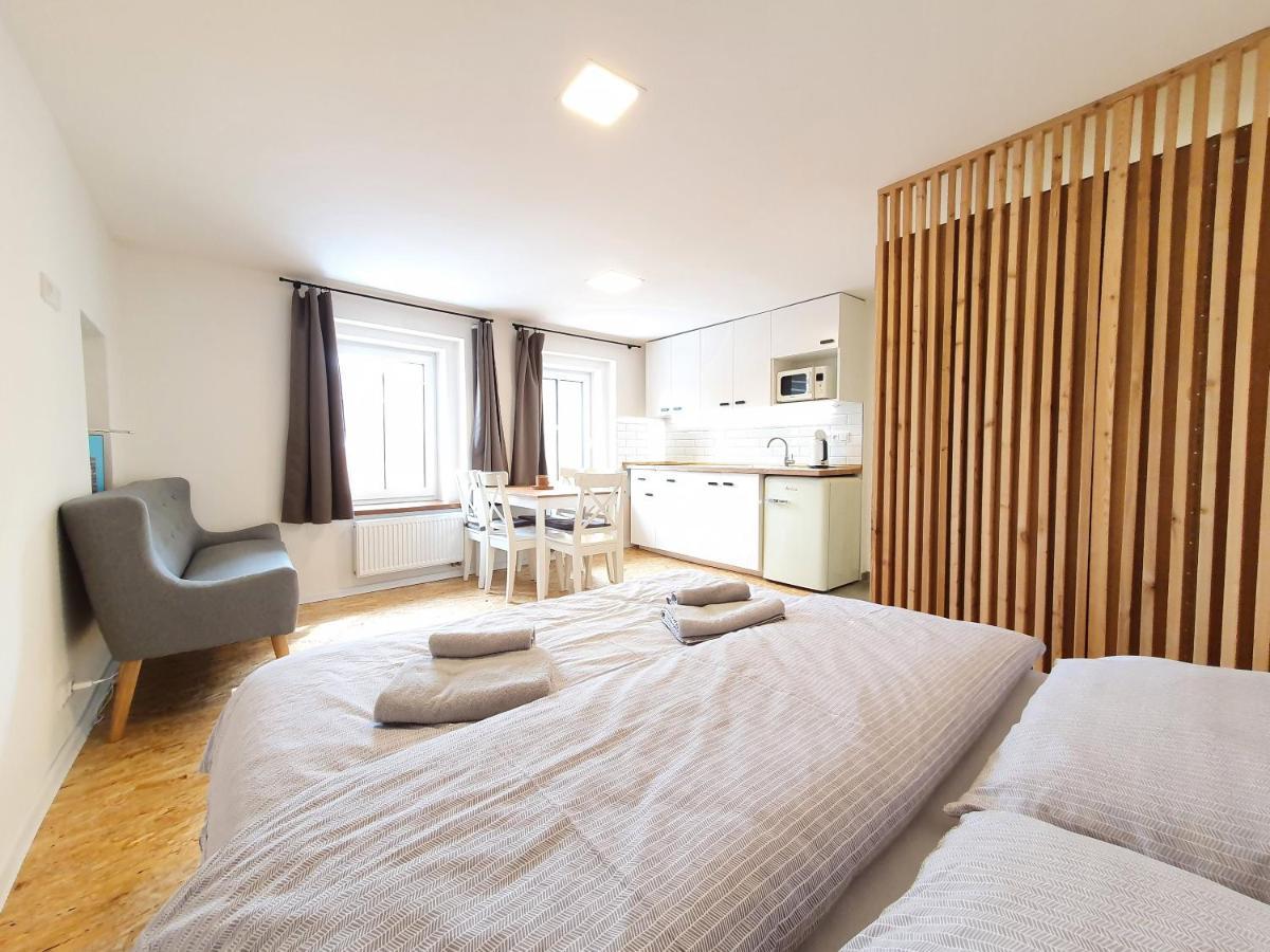 Apartmány U Muzea Horni Blatna Exterior foto